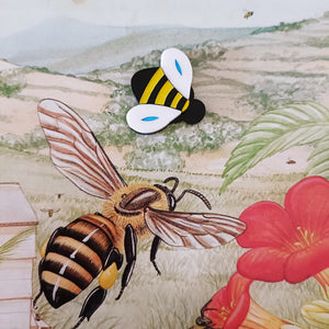 Bright and Bubbly : Silvia's Adventures : Bee Brooch