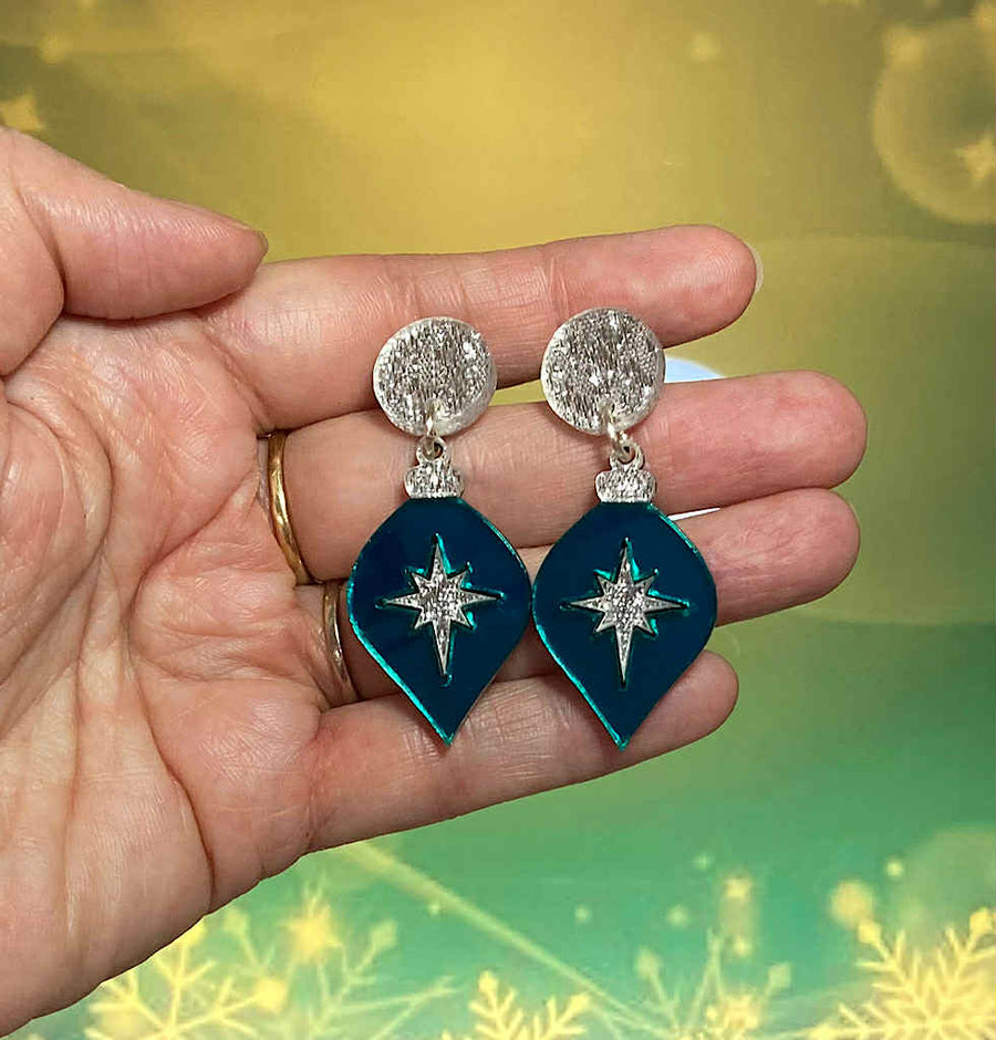 Tantalising Treasures : Christmas : Turquoise and Silver Bauble Earrings