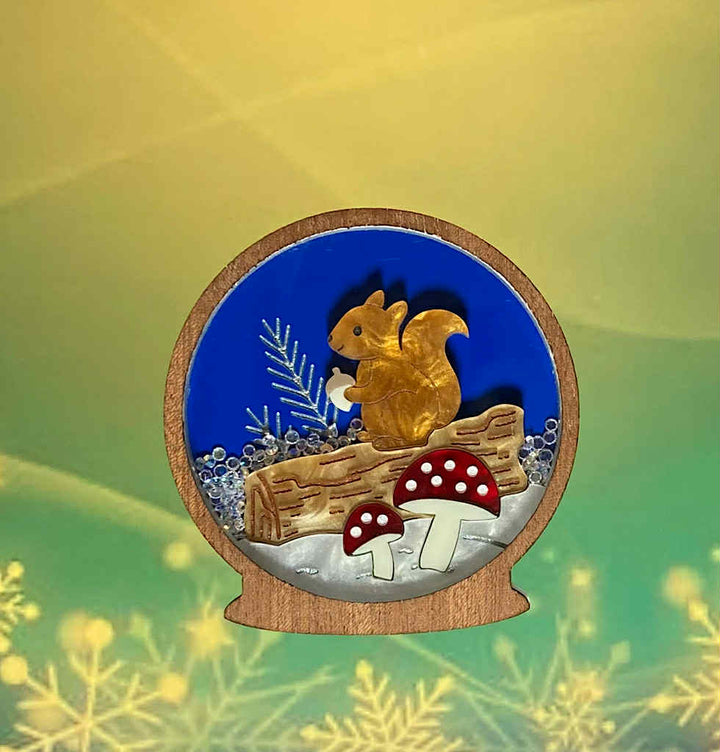 Tantalising Treasures : Christmas : Yuletide Cheer Brooch