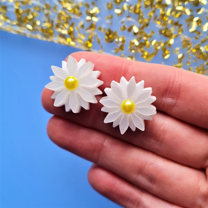 Cherryloco : Floral daisy stud earrings [PRE-ORDER]