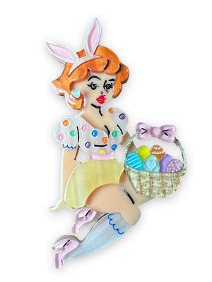 Lipstick & Chrome : Bunny Belle Brooch x Candy Doll Club - Tawny