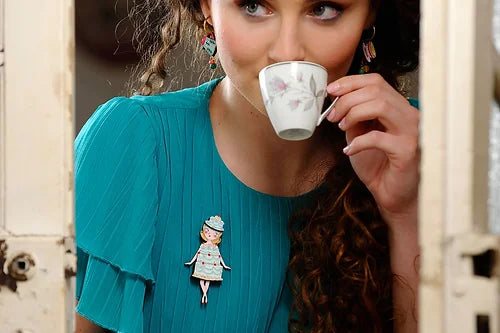 LaliBlue :  Tea Time : Cake Woman Brooch
