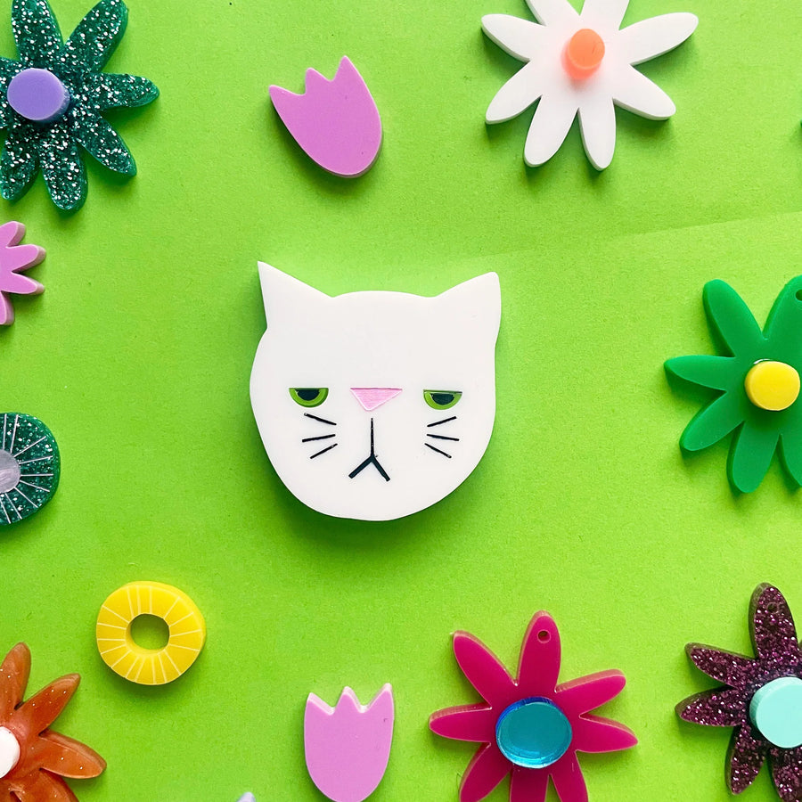 Happy Stuff Studio : Cat Faces - White Grumpy brooch