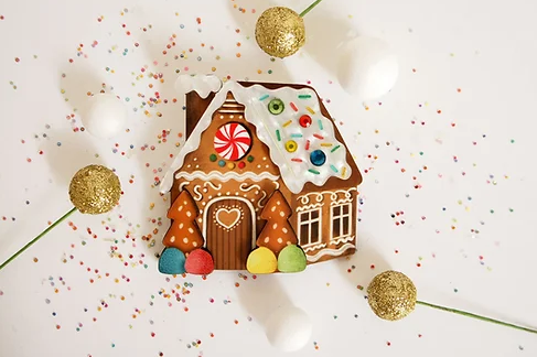 LaliBlue :  Christmas : Gingerbread House brooch [PRE-ORDER]