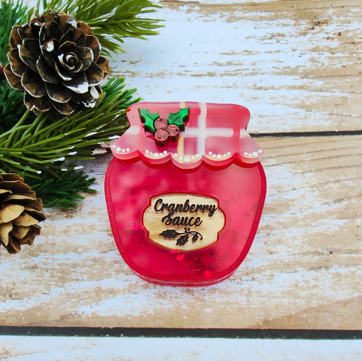 Folk & Fortune : Christmas : Cranberry Sauce brooch