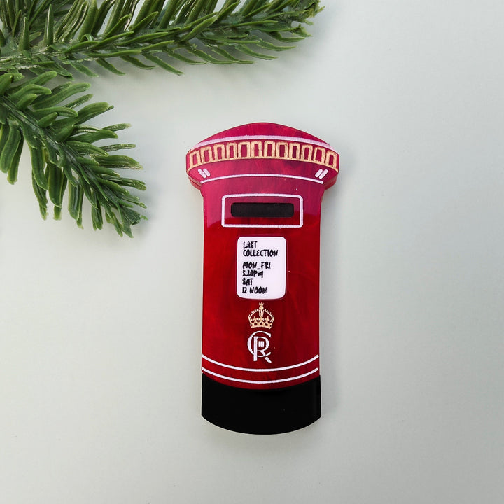 Folk & Fortune : Classic British Postbox Brooch - Marble Red