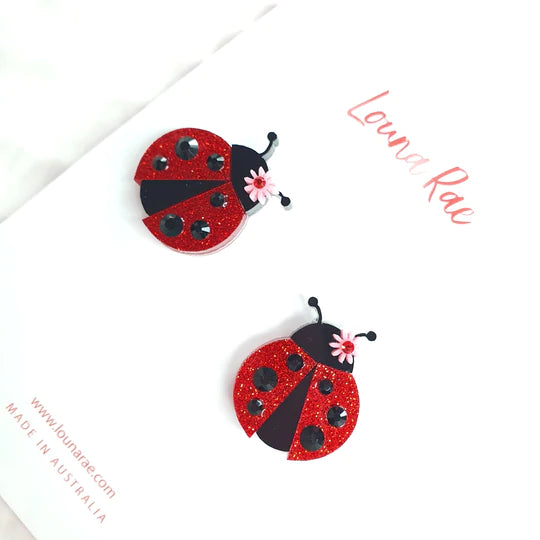 Louna Rae : Lady Bug Stud Earrings