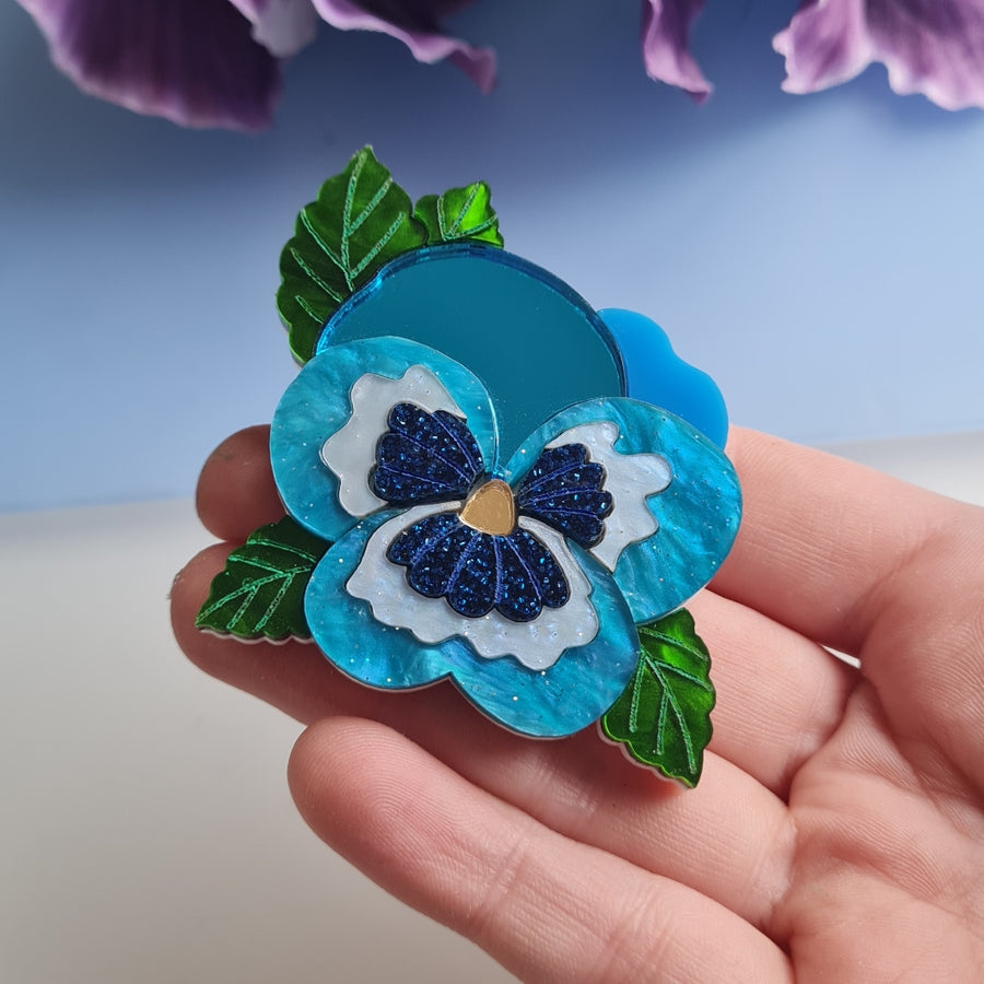 Cherryloco : Floral Collection : Pansy Brooch