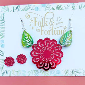 Folk & Fortune : Rosette Flower necklace