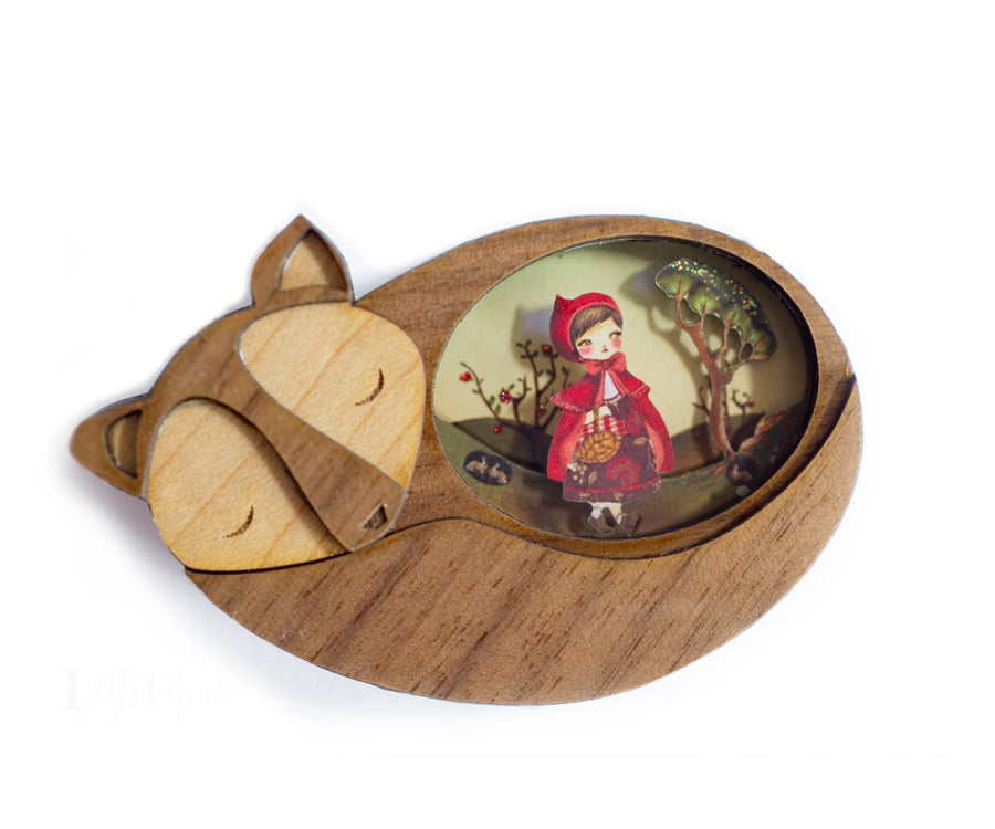 LaliBlue : Fairytales : Red Riding Hood Brooch