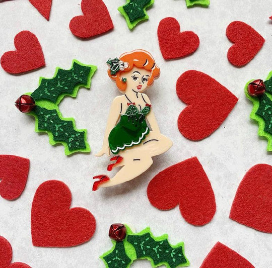 Lipstick & Chrome : Ginger Snap Holiday Brooch [LUCKY LAST!]