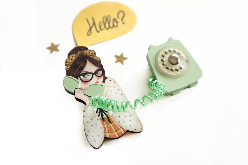LaliBlue : Wonderful 50's : Girl on the phone brooch