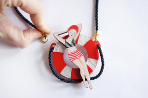 LaliBlue : Wonderful 50's : Bather Pin up Necklace and brooch