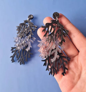 Cherryloco : Seaweed charm dangle earrings