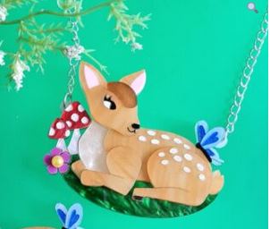 Cherryloco : Scottish Wildlife : Fallow deer fawn brooch or necklace